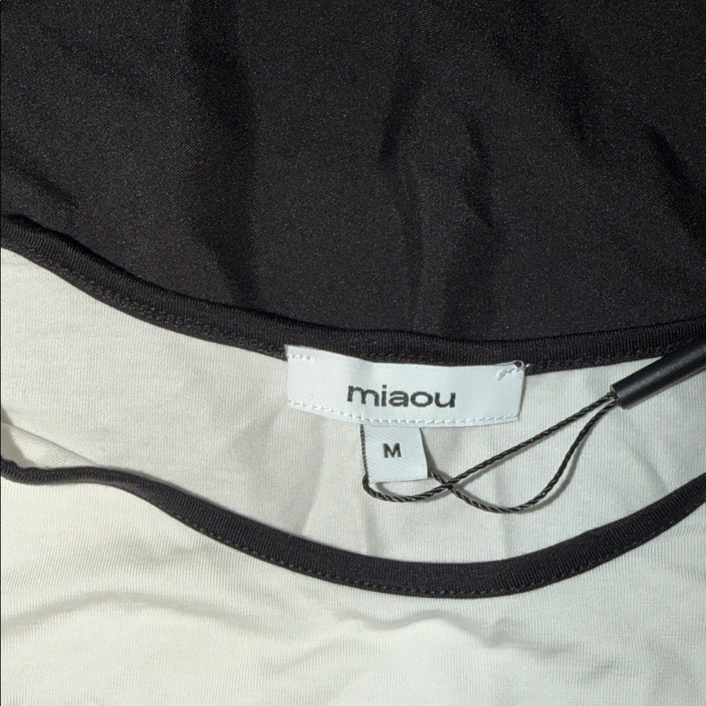 Miaou Cream Tee with Black Accents - Picture 5 of 6